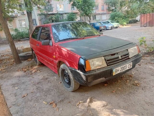 Красный ВАЗ 2108, объемом двигателя 1.5 л и пробегом 339 тыс. км за 900 $, фото 4 на Automoto.ua