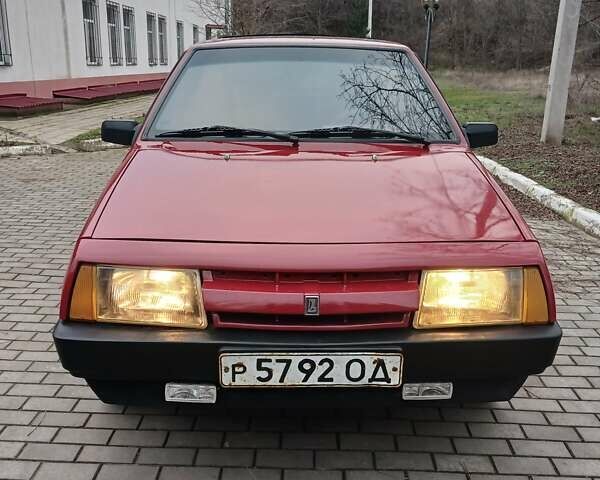 Красный ВАЗ 2108, объемом двигателя 1.1 л и пробегом 100 тыс. км за 1150 $, фото 2 на Automoto.ua