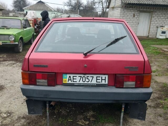 Красный ВАЗ 2108, объемом двигателя 1.5 л и пробегом 282 тыс. км за 1700 $, фото 7 на Automoto.ua