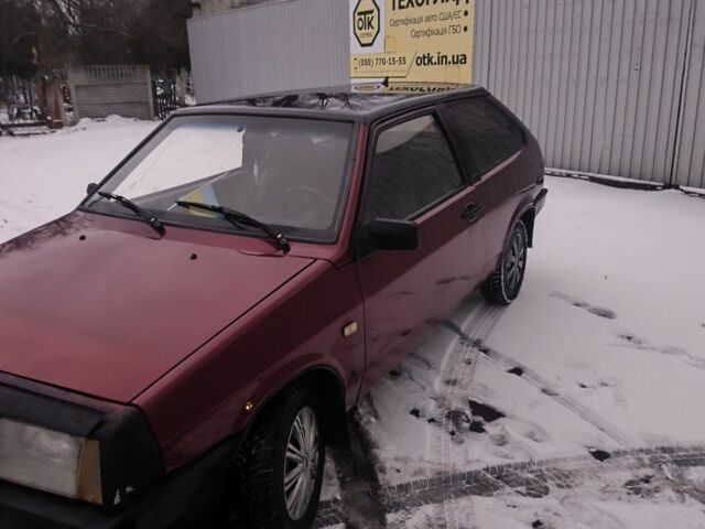 Красный ВАЗ 2108, объемом двигателя 1.3 л и пробегом 35 тыс. км за 831 $, фото 2 на Automoto.ua