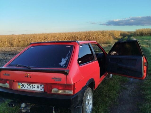 ВАЗ 2108 1990 в Тернополе на Automoto.ua Красный ВАЗ 2108, объемом двигателя 1.3 л и пробегом 3 тыс. км за 750 $, фото 13 на Automoto.ua