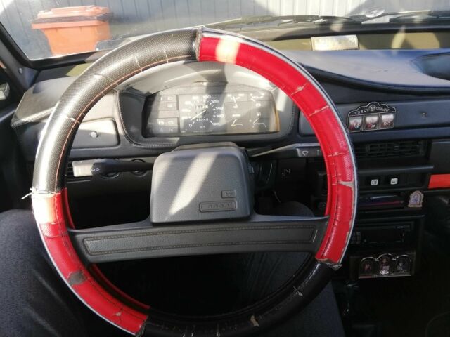 Красный ВАЗ 2108, объемом двигателя 1.1 л и пробегом 97 тыс. км за 600 $, фото 7 на Automoto.ua