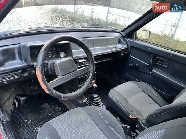 Красный ВАЗ 2108, объемом двигателя 1.5 л и пробегом 178 тыс. км за 1090 $, фото 13 на Automoto.ua