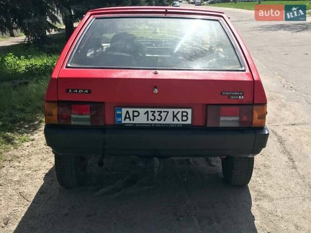 ВАЗ 2108 1990 у Запоріжжя на Automoto.ua Червоний ВАЗ 2108, об'ємом двигуна 1.5 л та пробігом 200 тис. км за 1500 $, фото 4 на Automoto.ua