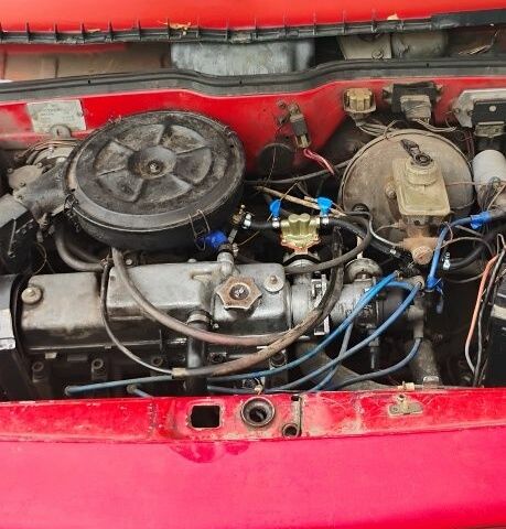 Красный ВАЗ 2108, объемом двигателя 2 л и пробегом 200 тыс. км за 436 $, фото 5 на Automoto.ua