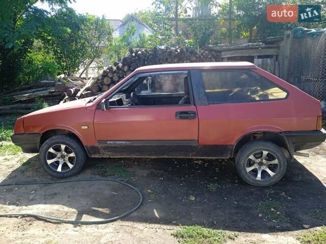 ВАЗ 2108 1990 в Томашполе на Automoto.ua Красный ВАЗ 2108, объемом двигателя 1.29 л и пробегом 333 тыс. км за 758 $, фото 4 на Automoto.ua