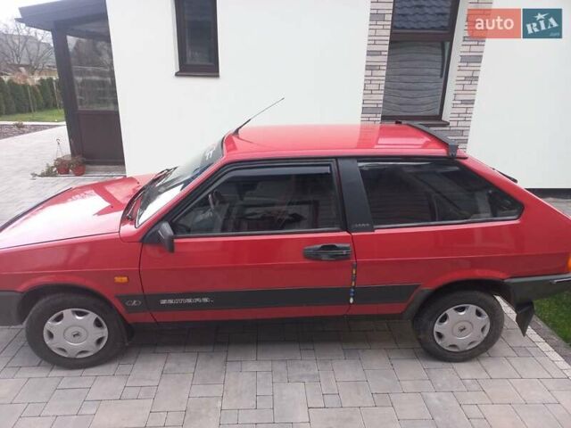 Красный ВАЗ 2108, объемом двигателя 1.5 л и пробегом 100 тыс. км за 798 $, фото 3 на Automoto.ua