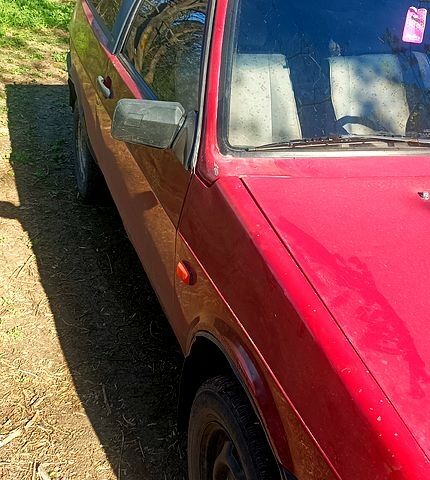 Красный ВАЗ 2108, объемом двигателя 1.5 л и пробегом 0 тыс. км за 800 $, фото 1 на Automoto.ua