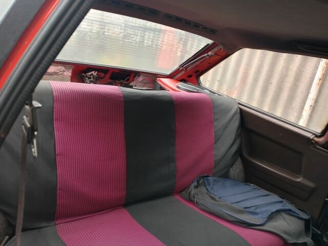 Красный ВАЗ 2108, объемом двигателя 1.3 л и пробегом 56 тыс. км за 800 $, фото 3 на Automoto.ua