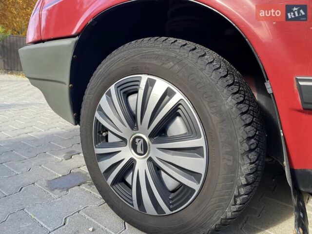 ВАЗ 2108 1990 в Черновцах на Automoto.ua Красный ВАЗ 2108, объемом двигателя 1.29 л и пробегом 110 тыс. км за 2500 $, фото 43 на Automoto.ua