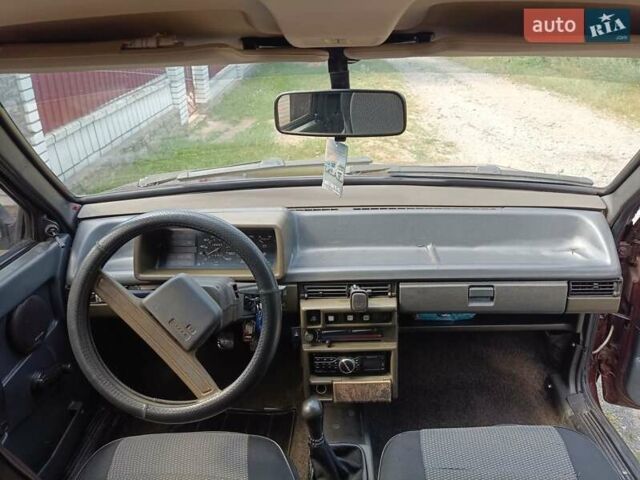 Червоний ВАЗ 2108, об'ємом двигуна 1.3 л та пробігом 200 тис. км за 1000 $, фото 5 на Automoto.ua