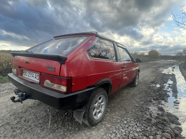 ВАЗ 2108 1990 в Тернополе на Automoto.ua Красный ВАЗ 2108, объемом двигателя 1.3 л и пробегом 3 тыс. км за 750 $, фото 4 на Automoto.ua