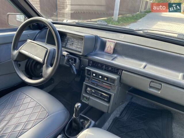 ВАЗ 2108 1990 в Черновцах на Automoto.ua Красный ВАЗ 2108, объемом двигателя 1.29 л и пробегом 110 тыс. км за 2500 $, фото 21 на Automoto.ua