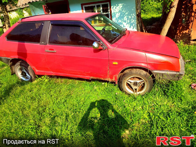 Красный ВАЗ 2108, объемом двигателя 1.3 л и пробегом 0 тыс. км за 670 $, фото 4 на Automoto.ua