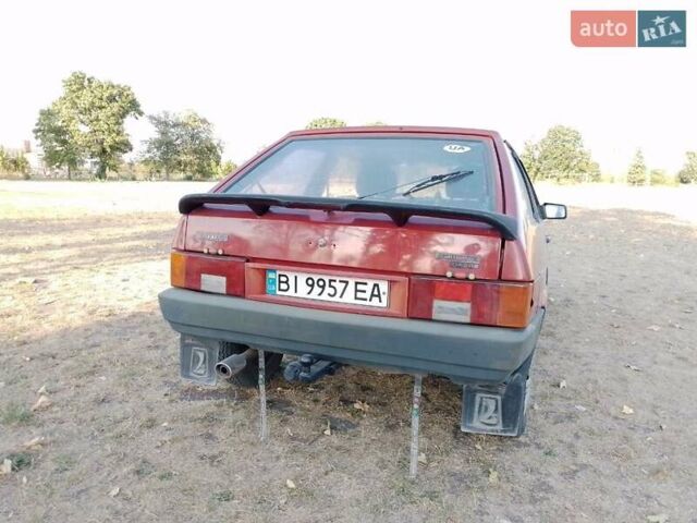 Красный ВАЗ 2108, объемом двигателя 1.3 л и пробегом 61 тыс. км за 1350 $, фото 1 на Automoto.ua