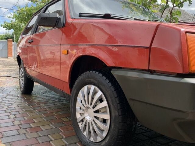 Красный ВАЗ 2108, объемом двигателя 1.3 л и пробегом 46 тыс. км за 1500 $, фото 4 на Automoto.ua