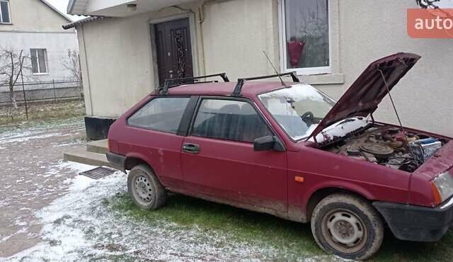 Красный ВАЗ 2108, объемом двигателя 1.5 л и пробегом 222 тыс. км за 750 $, фото 2 на Automoto.ua