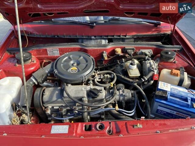ВАЗ 2108 1990 в Черновцах на Automoto.ua Красный ВАЗ 2108, объемом двигателя 1.29 л и пробегом 110 тыс. км за 2500 $, фото 32 на Automoto.ua