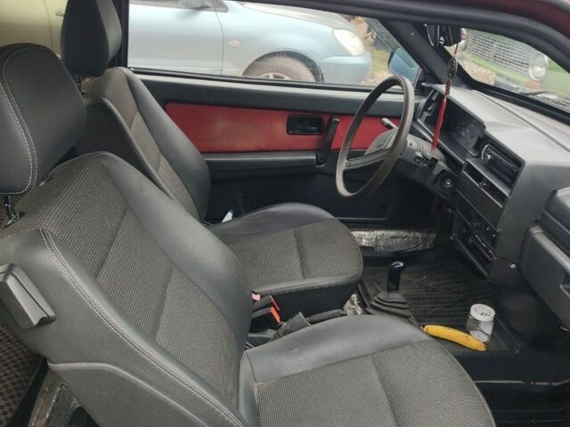 Красный ВАЗ 2108, объемом двигателя 1.5 л и пробегом 282 тыс. км за 1700 $, фото 2 на Automoto.ua