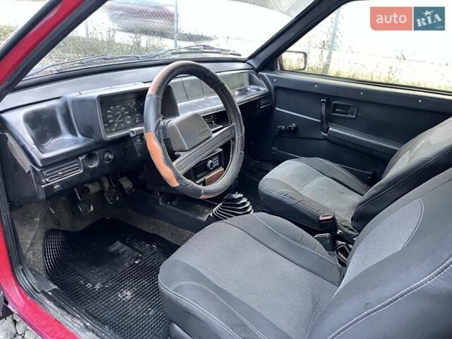 Красный ВАЗ 2108, объемом двигателя 1.5 л и пробегом 178 тыс. км за 1090 $, фото 14 на Automoto.ua
