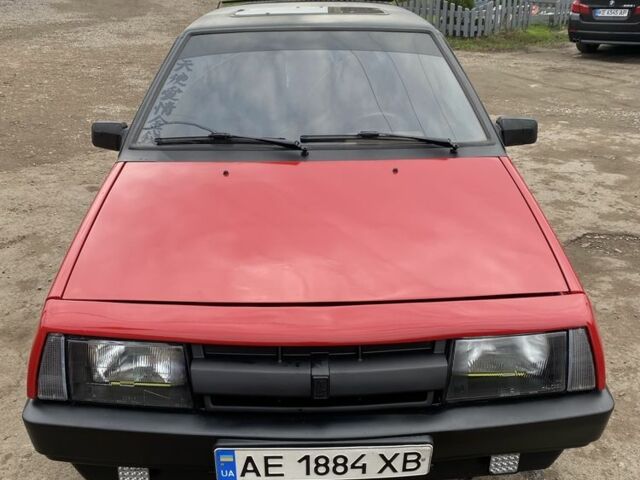 Красный ВАЗ 2108, объемом двигателя 1.3 л и пробегом 10 тыс. км за 1500 $, фото 1 на Automoto.ua