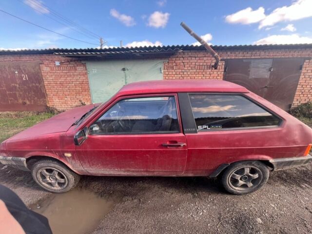 Красный ВАЗ 2108, объемом двигателя 1.3 л и пробегом 290 тыс. км за 1306 $, фото 4 на Automoto.ua