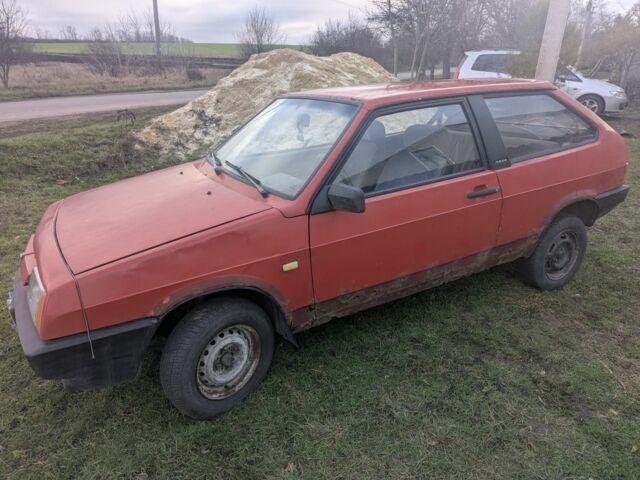 Красный ВАЗ 2108, объемом двигателя 1.3 л и пробегом 400 тыс. км за 709 $, фото 4 на Automoto.ua