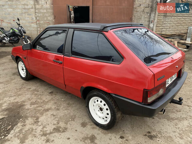 Красный ВАЗ 2108, объемом двигателя 1.3 л и пробегом 10 тыс. км за 1500 $, фото 3 на Automoto.ua
