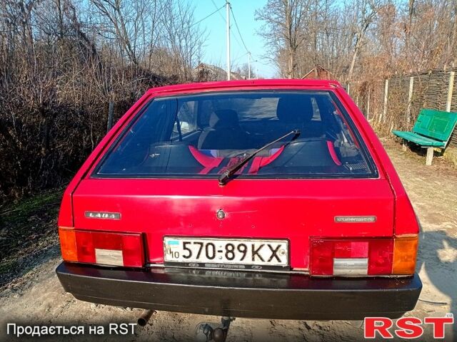 Красный ВАЗ 2108, объемом двигателя 15 л и пробегом 0 тыс. км за 600 $, фото 1 на Automoto.ua