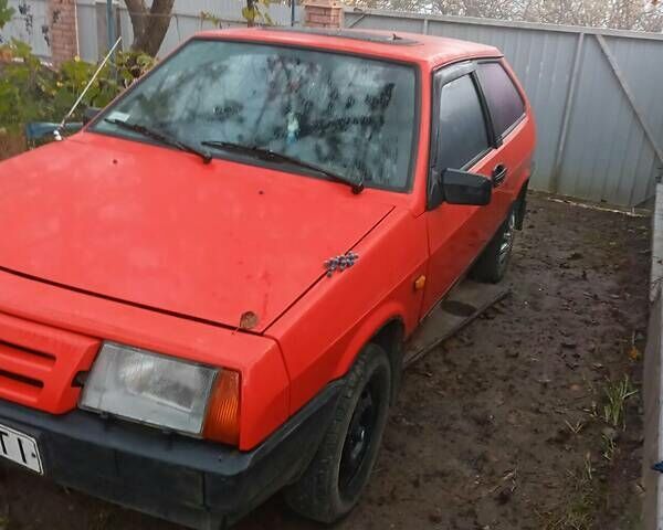 Красный ВАЗ 2108, объемом двигателя 1.3 л и пробегом 175 тыс. км за 800 $, фото 3 на Automoto.ua