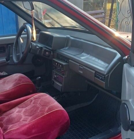 Красный ВАЗ 2108, объемом двигателя 1.1 л и пробегом 7 тыс. км за 1000 $, фото 1 на Automoto.ua