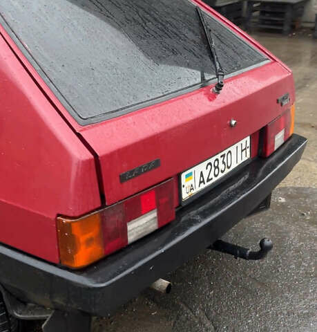 ВАЗ 2108 1990 в Жовкве на Automoto.ua Красный ВАЗ 2108, объемом двигателя 1.5 л и пробегом 300 тыс. км за 750 $, фото 1 на Automoto.ua