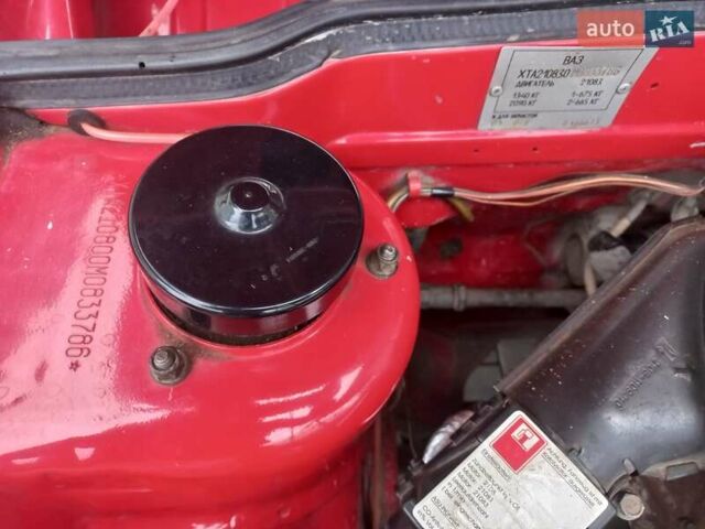Красный ВАЗ 2108, объемом двигателя 1.5 л и пробегом 100 тыс. км за 798 $, фото 18 на Automoto.ua
