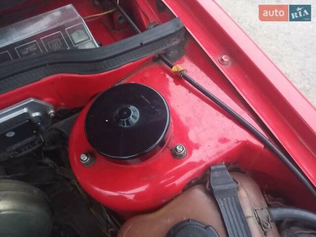 Красный ВАЗ 2108, объемом двигателя 1.5 л и пробегом 100 тыс. км за 1200 $, фото 9 на Automoto.ua