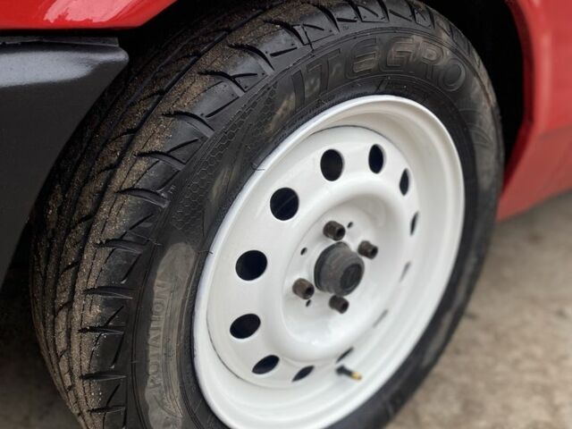 Красный ВАЗ 2108, объемом двигателя 1.3 л и пробегом 10 тыс. км за 1500 $, фото 7 на Automoto.ua