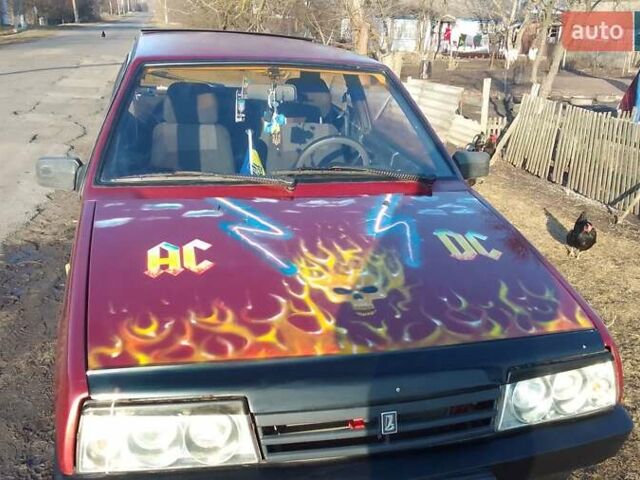 Красный ВАЗ 2108, объемом двигателя 1.5 л и пробегом 92 тыс. км за 1150 $, фото 3 на Automoto.ua