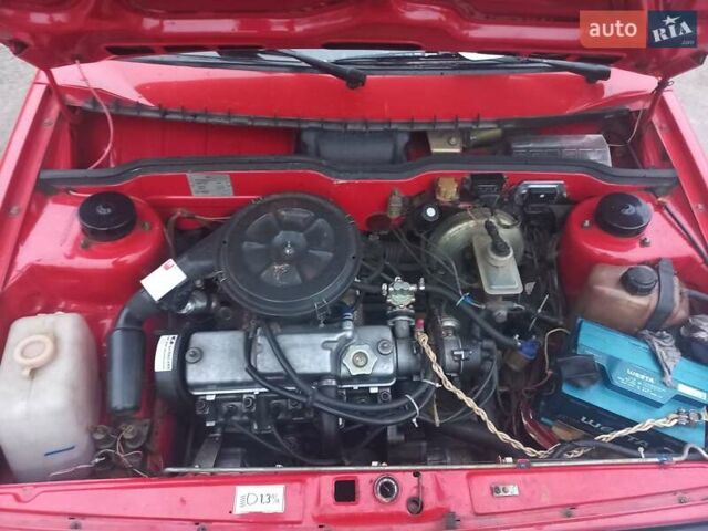 Красный ВАЗ 2108, объемом двигателя 1.5 л и пробегом 100 тыс. км за 1200 $, фото 7 на Automoto.ua
