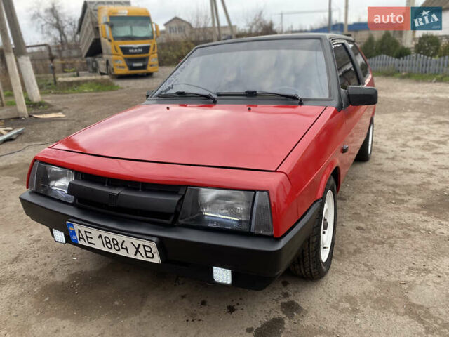 Красный ВАЗ 2108, объемом двигателя 1.3 л и пробегом 10 тыс. км за 1500 $, фото 6 на Automoto.ua