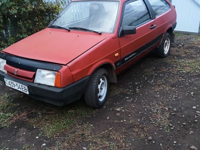 Красный ВАЗ 2108, объемом двигателя 1.3 л и пробегом 200 тыс. км за 1038 $, фото 6 на Automoto.ua