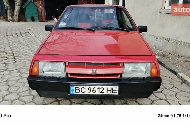 Красный ВАЗ 2108, объемом двигателя 1.5 л и пробегом 252 тыс. км за 1450 $, фото 3 на Automoto.ua