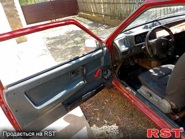 Красный ВАЗ 2108, объемом двигателя 1.1 л и пробегом 0 тыс. км за 850 $, фото 1 на Automoto.ua