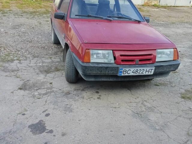 Красный ВАЗ 2108, объемом двигателя 1.1 л и пробегом 90 тыс. км за 500 $, фото 1 на Automoto.ua