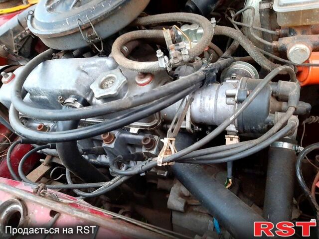 Красный ВАЗ 2108, объемом двигателя 1.5 л и пробегом 285 тыс. км за 900 $, фото 8 на Automoto.ua