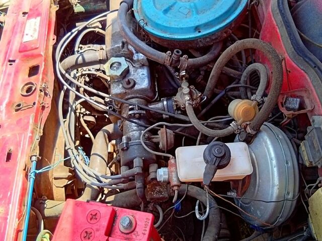 Красный ВАЗ 2108, объемом двигателя 1.3 л и пробегом 200 тыс. км за 500 $, фото 2 на Automoto.ua