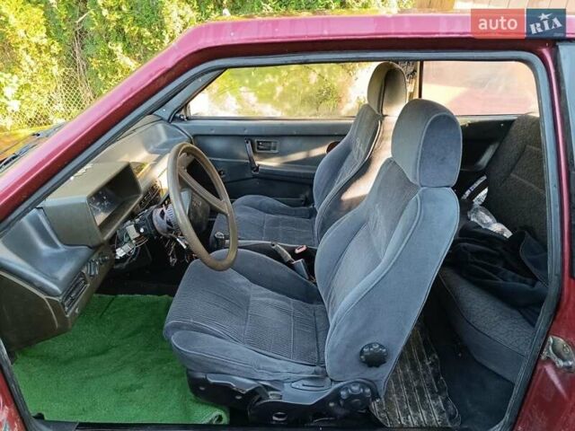 Красный ВАЗ 2108, объемом двигателя 0 л и пробегом 900 тыс. км за 1000 $, фото 2 на Automoto.ua