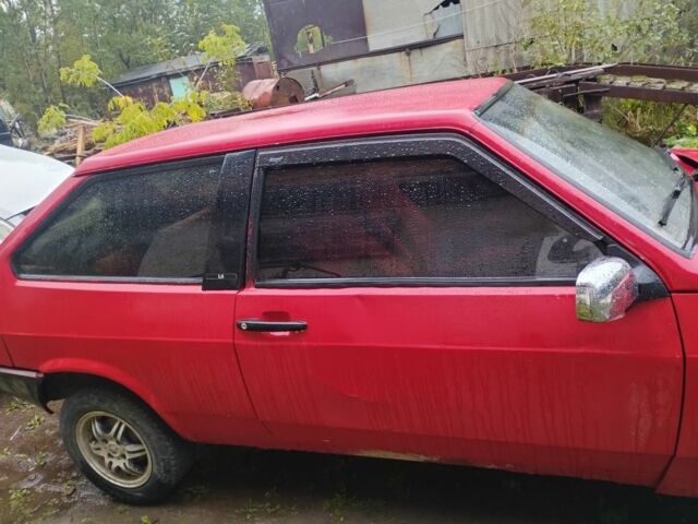 Красный ВАЗ 2108, объемом двигателя 6 л и пробегом 200 тыс. км за 800 $, фото 6 на Automoto.ua