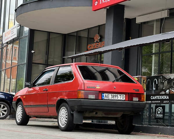 Красный ВАЗ 2108, объемом двигателя 1.1 л и пробегом 220 тыс. км за 1350 $, фото 48 на Automoto.ua