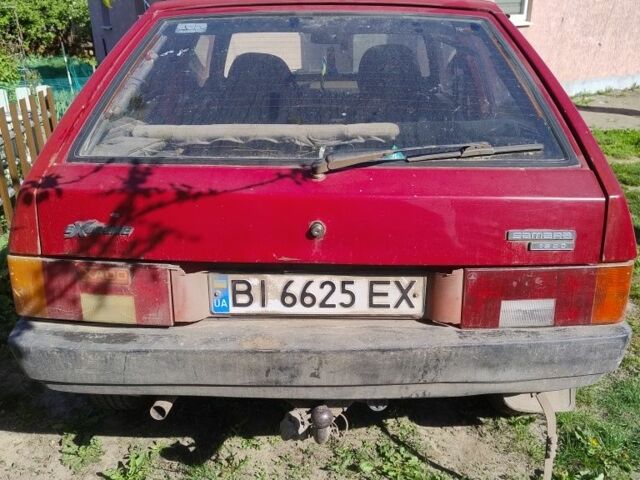 Красный ВАЗ 2108, объемом двигателя 1.5 л и пробегом 2 тыс. км за 835 $, фото 3 на Automoto.ua