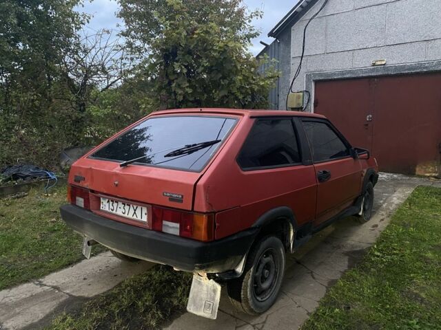 Красный ВАЗ 2108, объемом двигателя 1.3 л и пробегом 100 тыс. км за 650 $, фото 2 на Automoto.ua