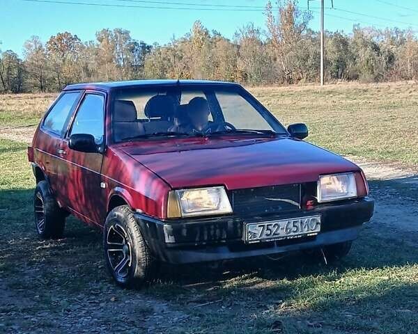 Красный ВАЗ 2108, объемом двигателя 0 л и пробегом 900 тыс. км за 1000 $, фото 1 на Automoto.ua